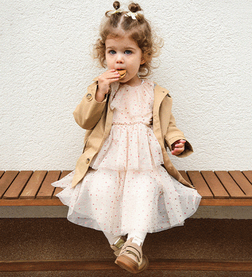 Discover our shoes and slippers collection for toddlers and kids