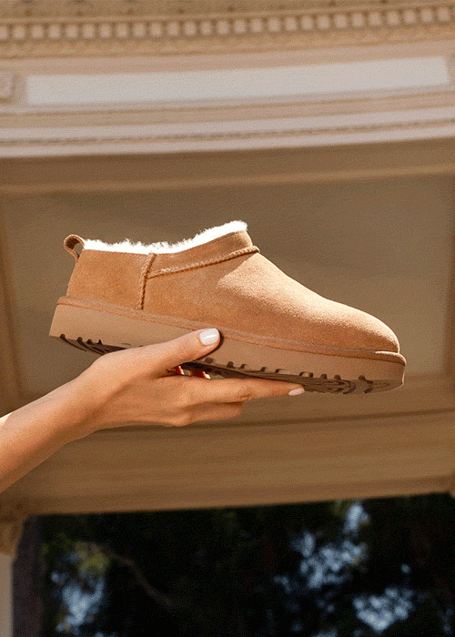 Discover our brown colored products for women & men - fall-winter collection