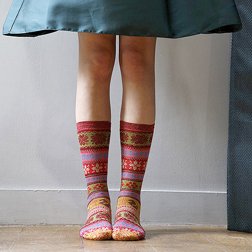 Enjoy our socks special offer on Doré Doré: get the 4th item for free 