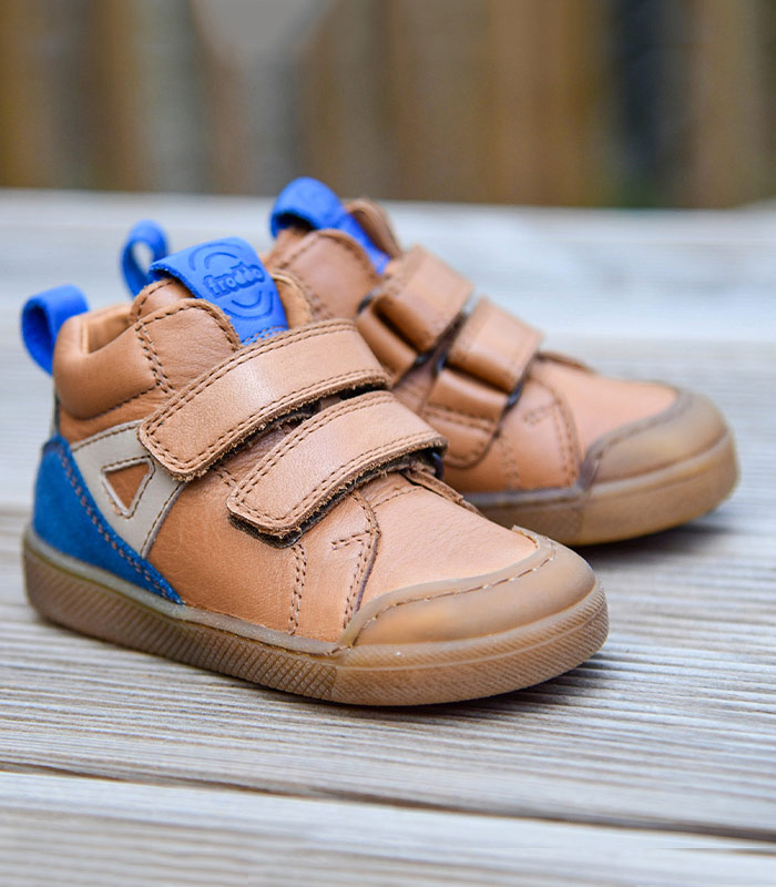 Nouvelle collection automne-hiver chaussures à scratch